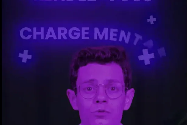 Agence NeoAI : publicité et Reels au format 9/16, montage par Charles-Edward