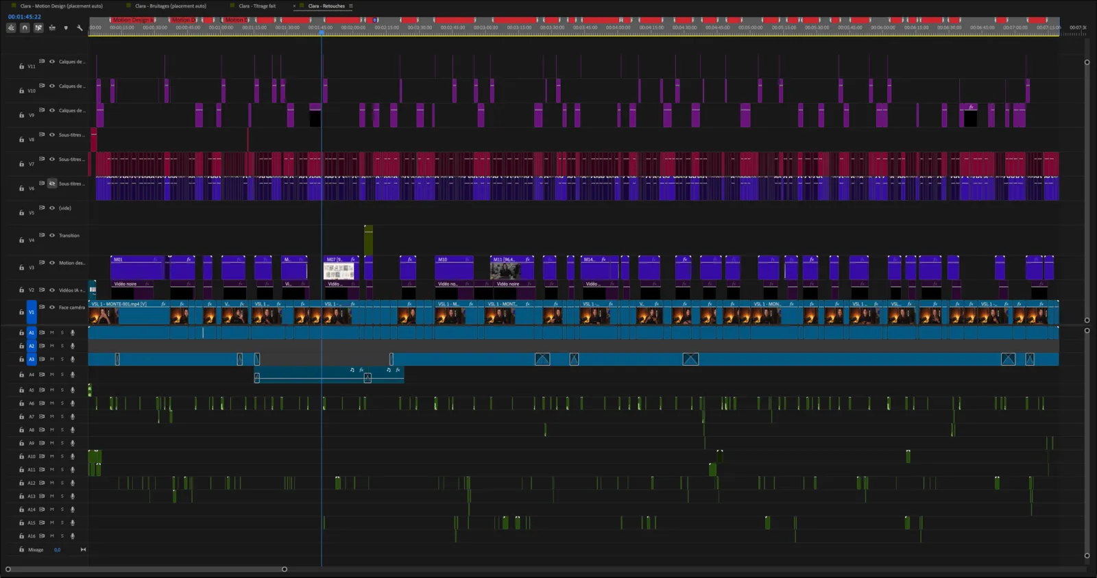 Timeline Premiere Pro de la VSL de Clara : 11 pistes vidéo et 16 pistes audio